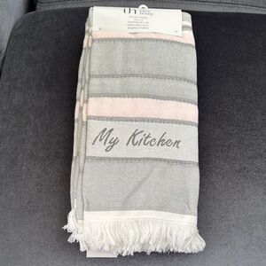 Idea Home Kitchen Towels Size Oversized 20” x 30” Color Light Pink White Gray